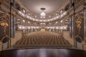 Schloss und Schlossgarten Schwetzingen, Hoftheater, Blick von der Bühne